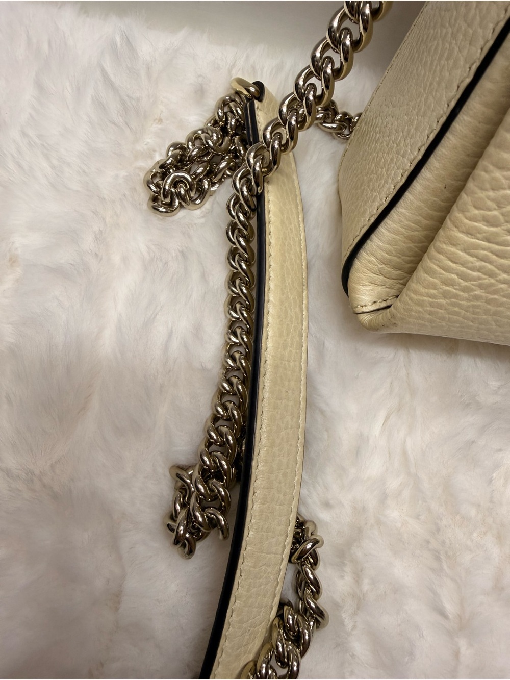 GUCCI-607720 493075 Interlocking G Beige Leather Crosbbody - Picture 9 of 15